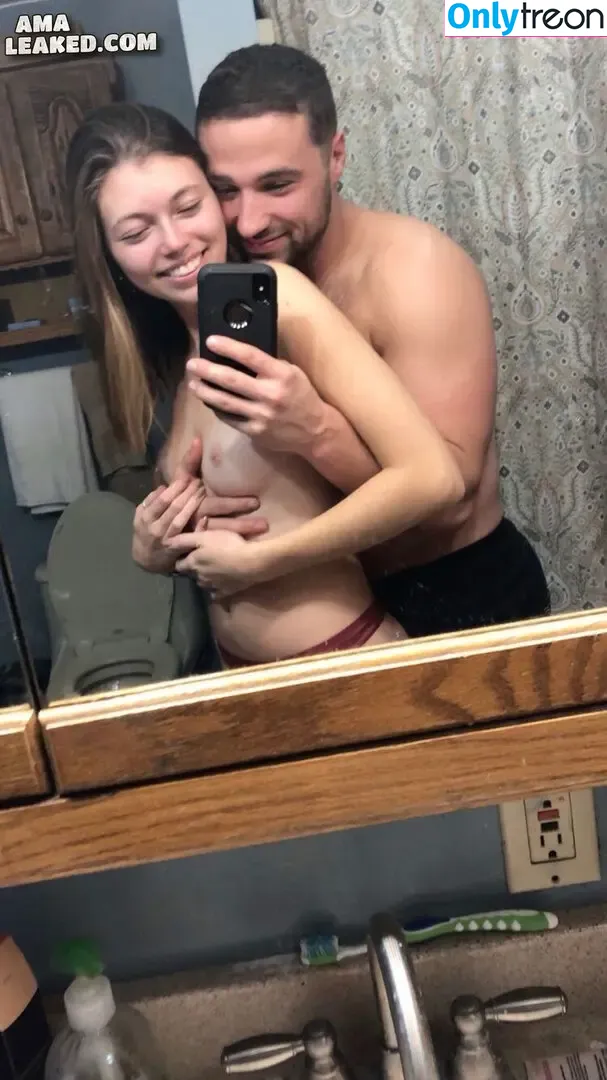Emily Koeppel nude photo #0031 (emilywx11 / koeppelemily)