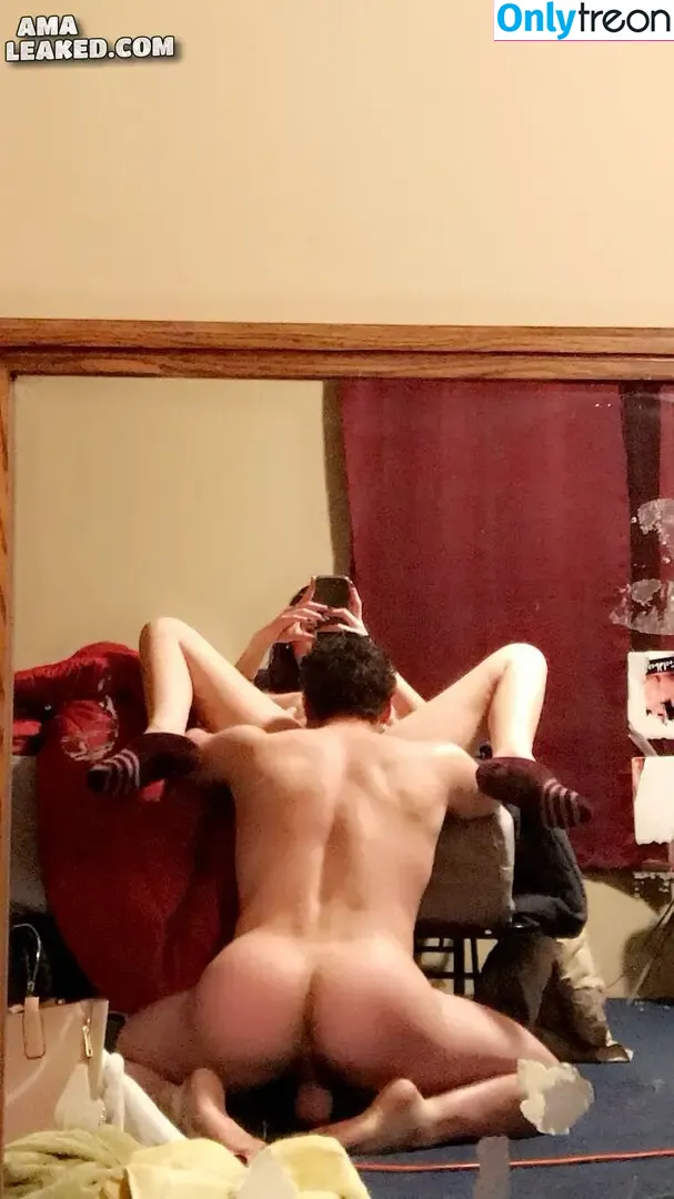 Emily Koeppel nude photo #0032 (emilywx11 / koeppelemily)