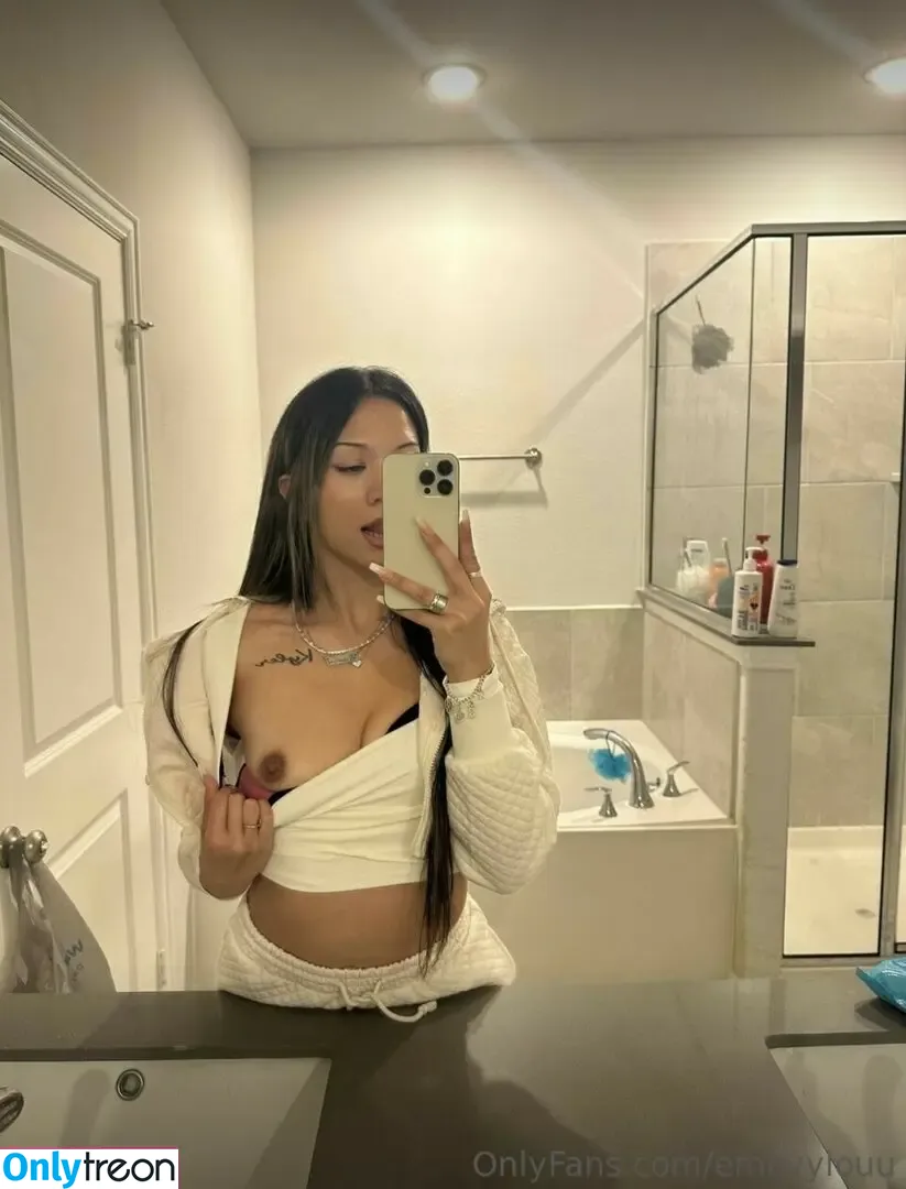 Emily Lou nude photo #0008 (Emilyylouu / Emilyylouu1 / emilyylouu_)