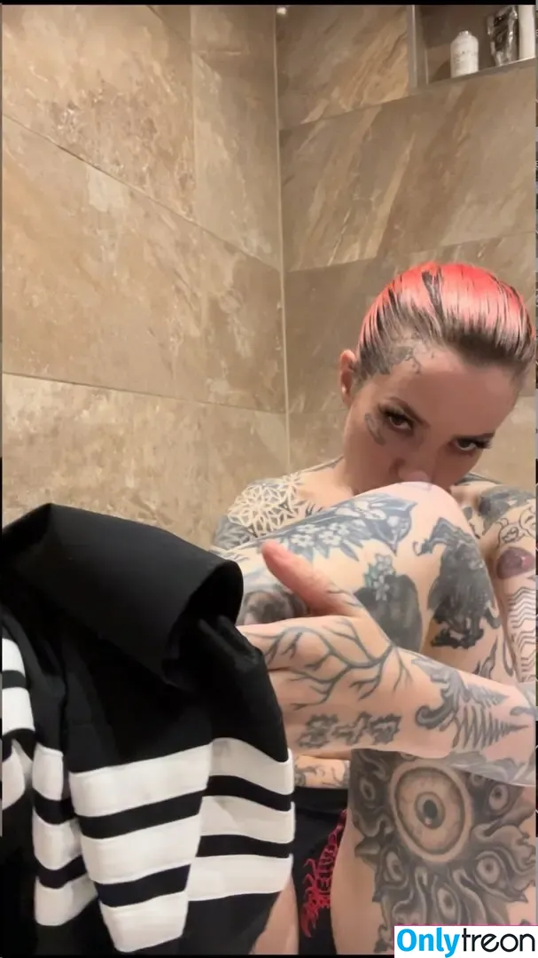 Emily Malice nude photo #0031 (emilymalice / missemilymalice)