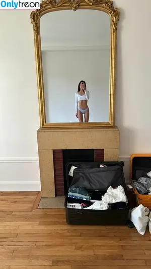 Emily Oberg / emilyoberg nude photo #0078
