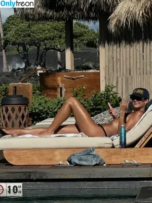 Emily Oberg / emilyoberg nude photo #0236