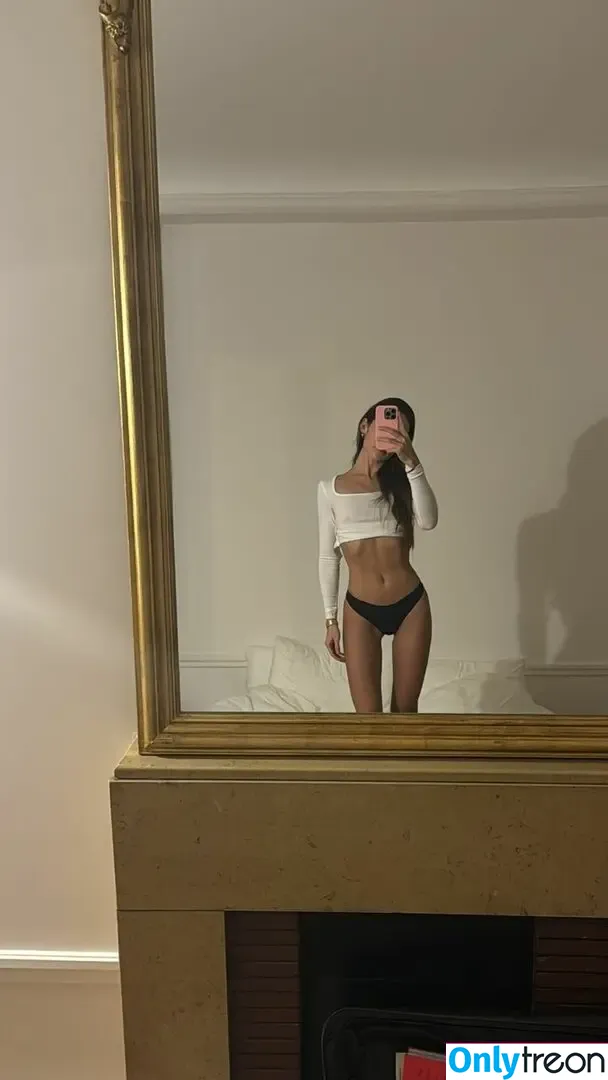 Emily Oberg nude photo #0075 (emilyoberg)