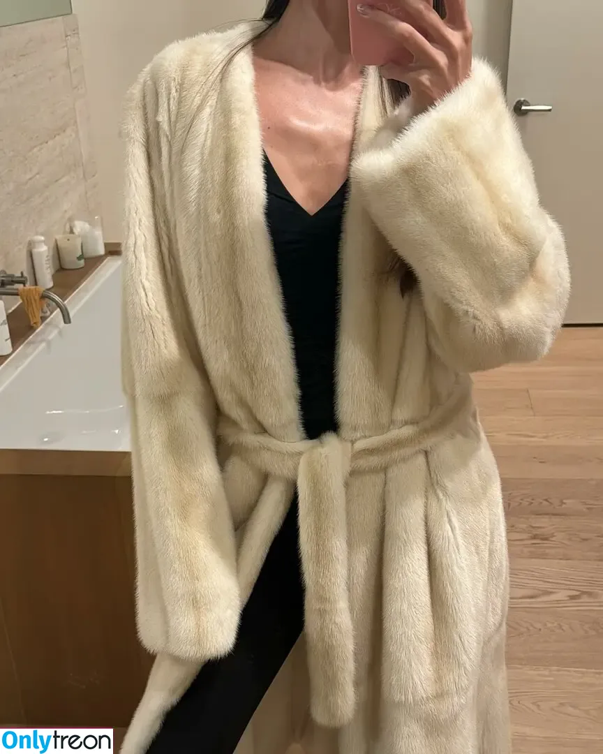 Emily Oberg nude photo #0101 (emilyoberg)
