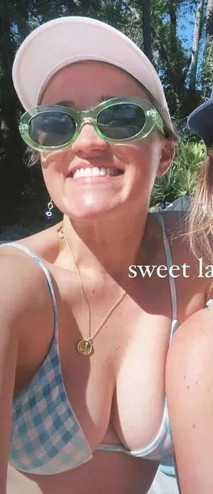 Emily Osment / emilyosment / laurenx687 фото голая #0159