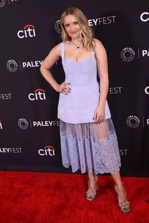 Emily Osment / emilyosment / laurenx687 фото голая #0250