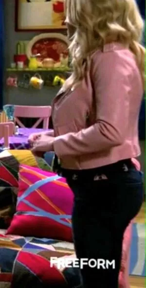 Emily Osment / emilyosment / laurenx687 фото голая #0289