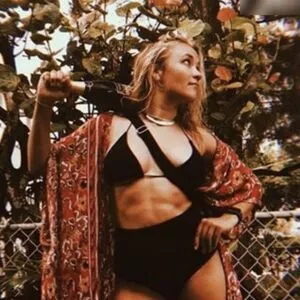 Emily Osment / emilyosment / laurenx687 фото голая #0348