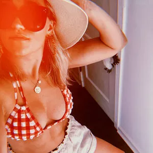 Emily Osment / emilyosment / laurenx687 фото голая #0356