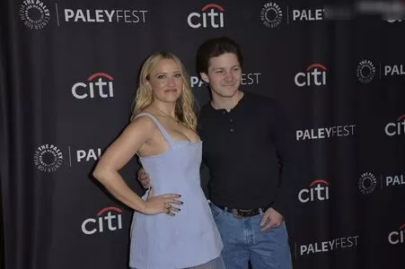 Emily Osment / emilyosment / laurenx687 фото голая #0364