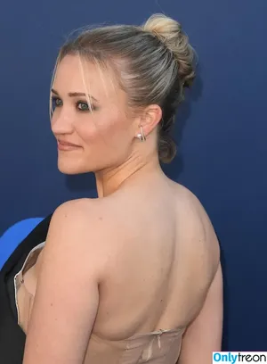 Emily Osment / emilyosment / laurenx687 фото голая #0605