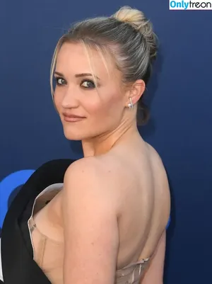 Emily Osment / emilyosment / laurenx687 фото голая #0627