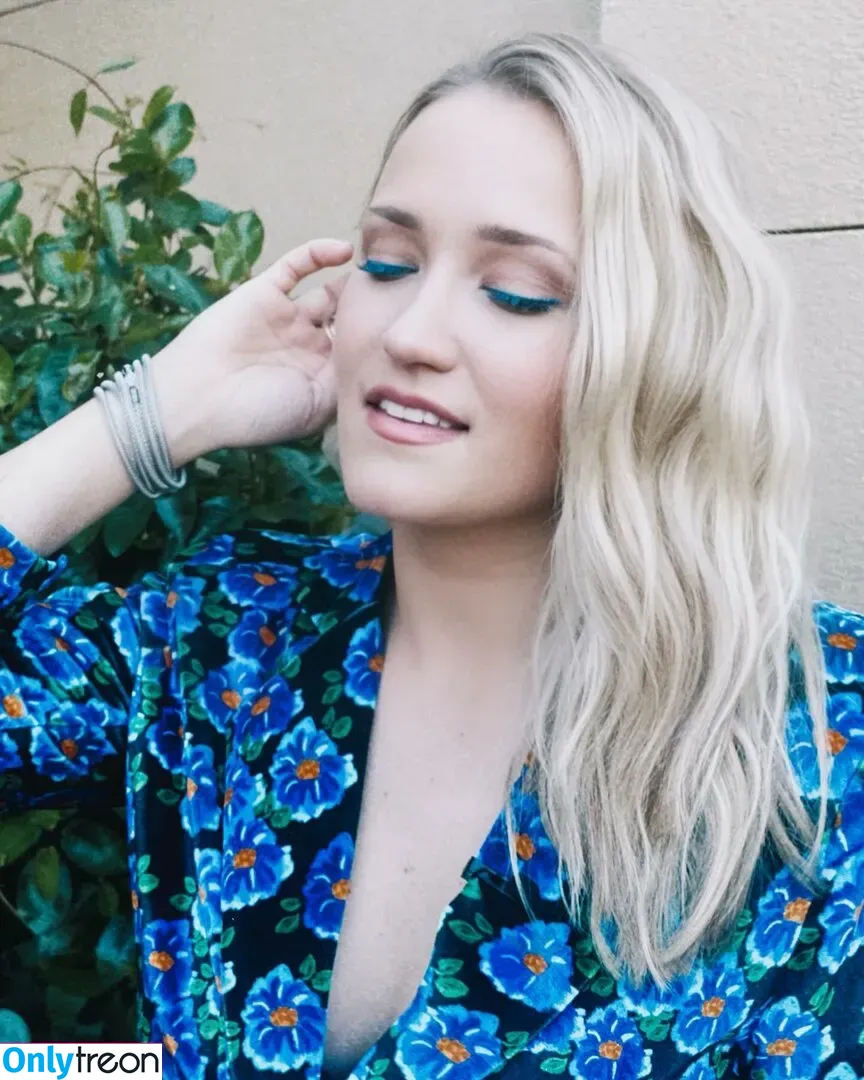 Emily Osment голая photo #0155 (emilyosment / laurenx687)