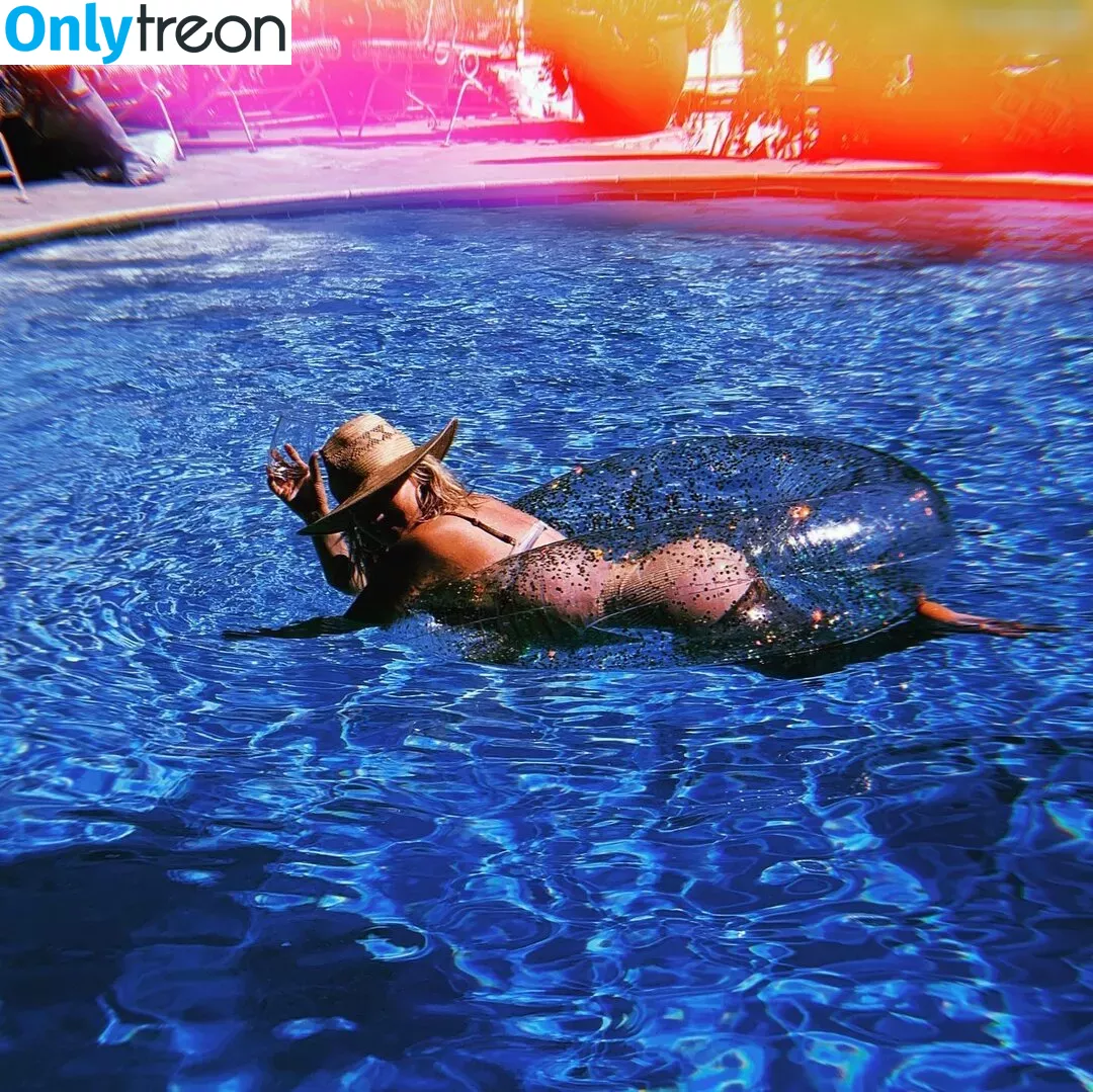 Emily Osment голая photo #0353 (emilyosment / laurenx687)