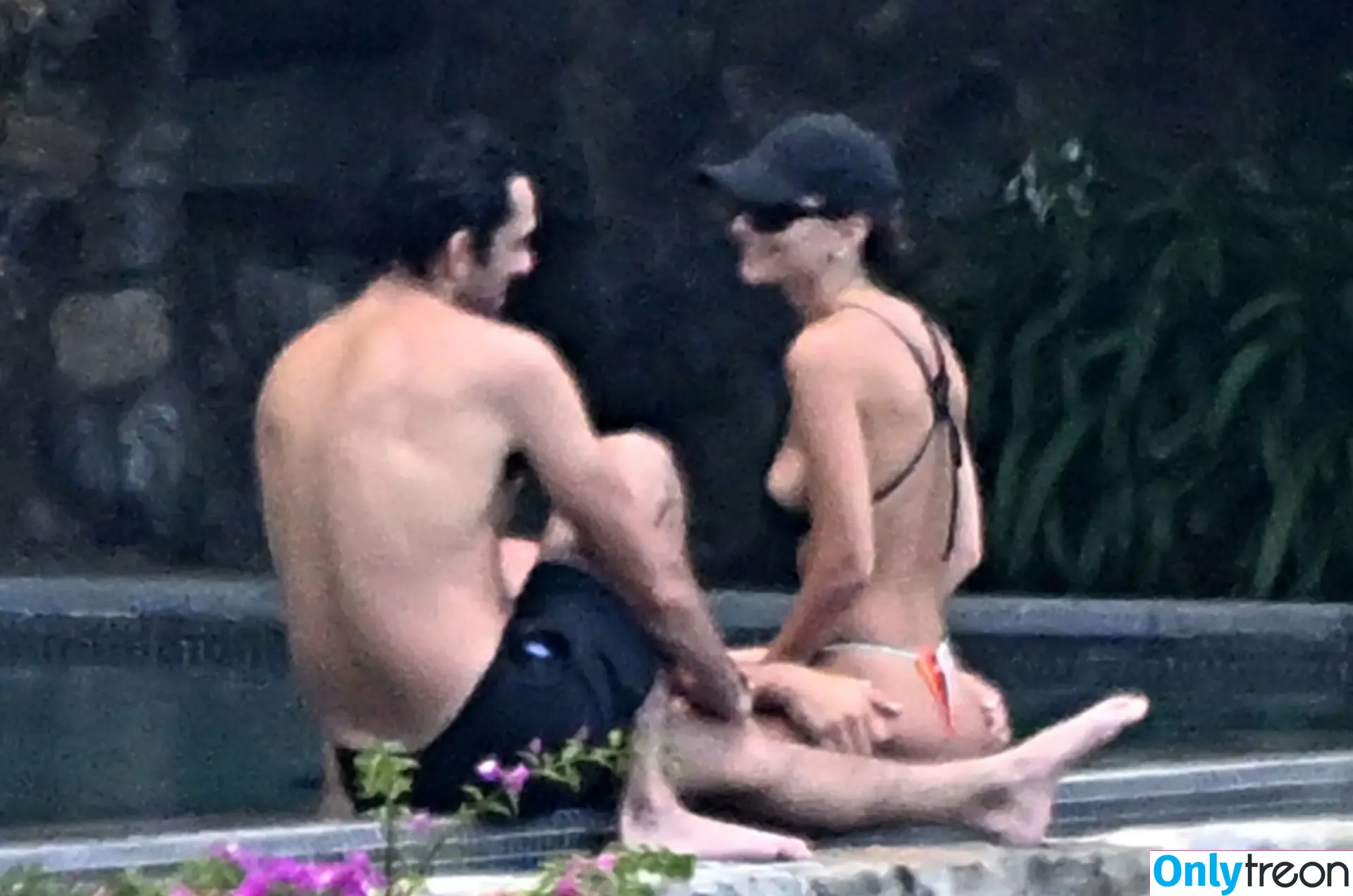 Emily Ratajkowski nude photo #9080 (emrata)