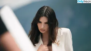 Emily Ratajkowski / emrata фото голая #7886