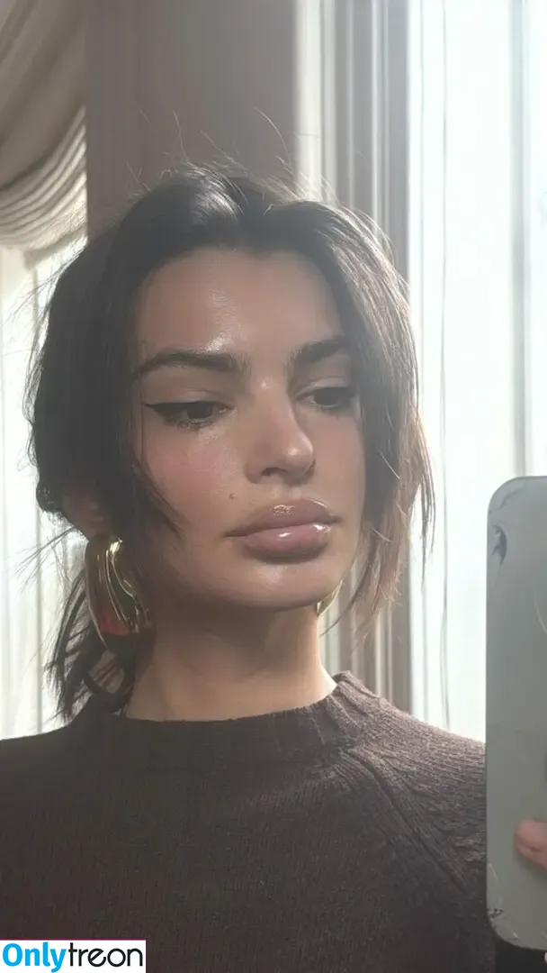 Emily Ratajkowski голая photo #7779 (emrata)