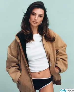 Emily Ratajkowski / emrata фото голая #8149