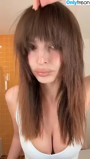 Emily Ratajkowski / emrata фото голая #8177