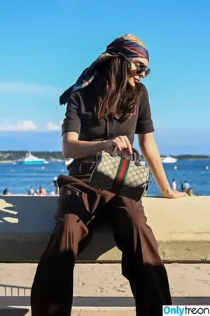 Emily Ratajkowski / emrata фото голая #8517