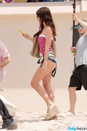 Emily Ratajkowski / emrata фото голая #8566