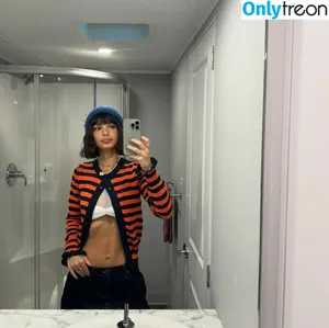 Emily Ratajkowski / emrata nude photo #8873