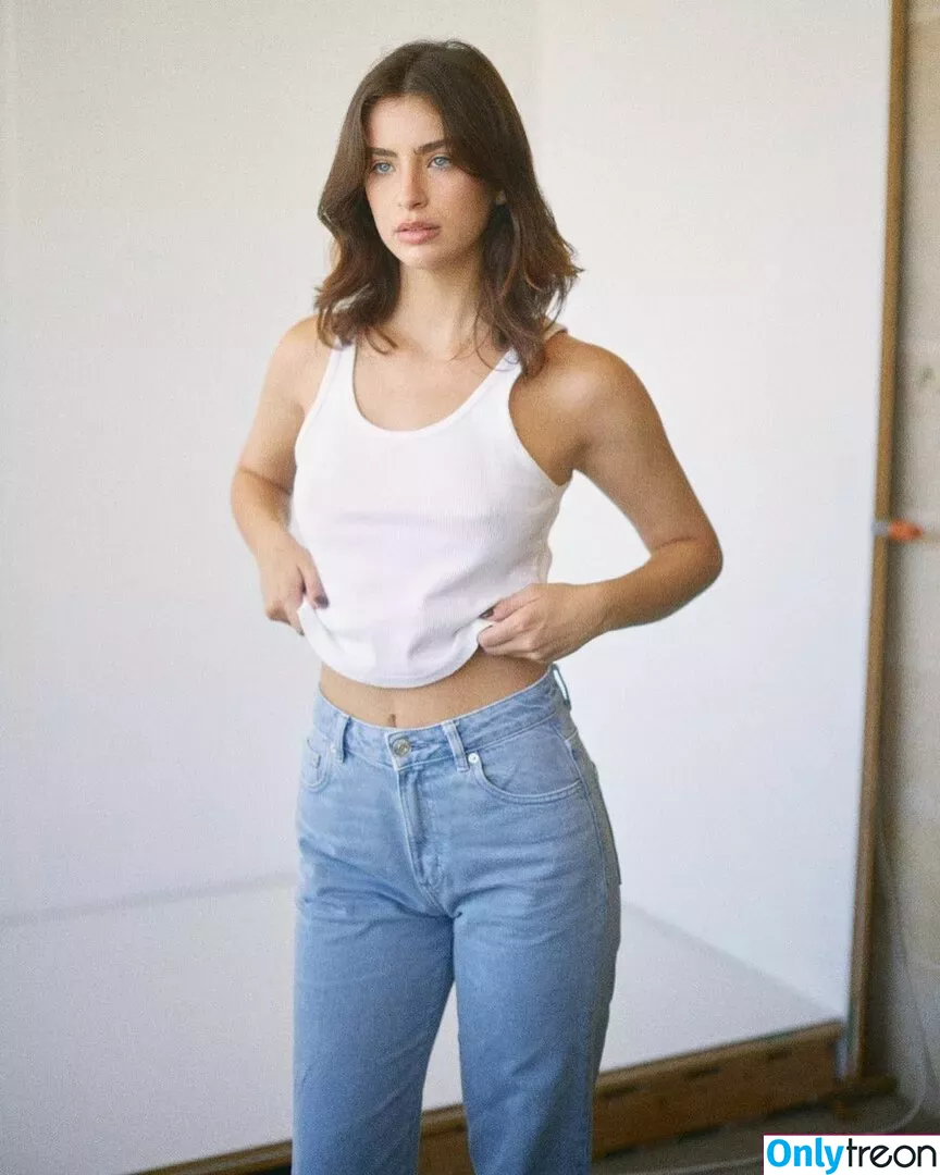 Emily Rinchita nude photo #0021 (emilyrinc)