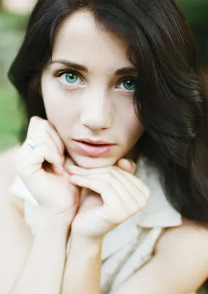 Emily Rudd / emilysteaparty nude photo #0220