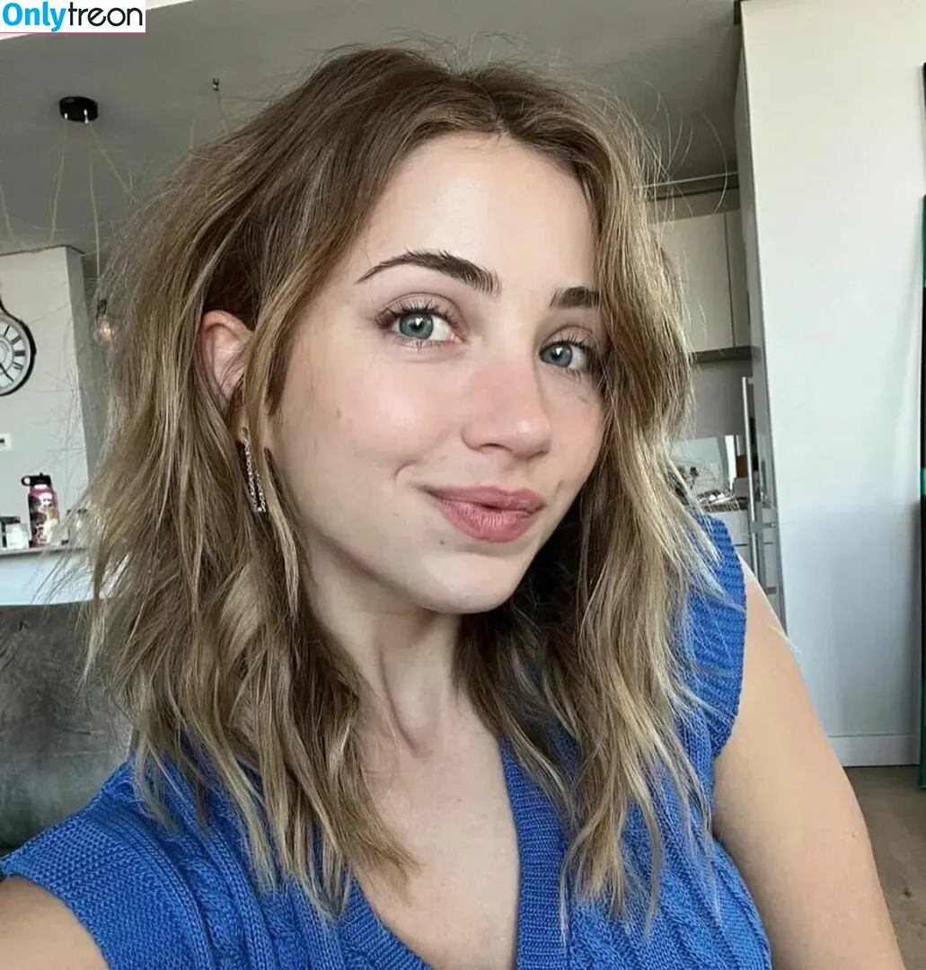 Emily Rudd голая photo #0079 (emilysteaparty)