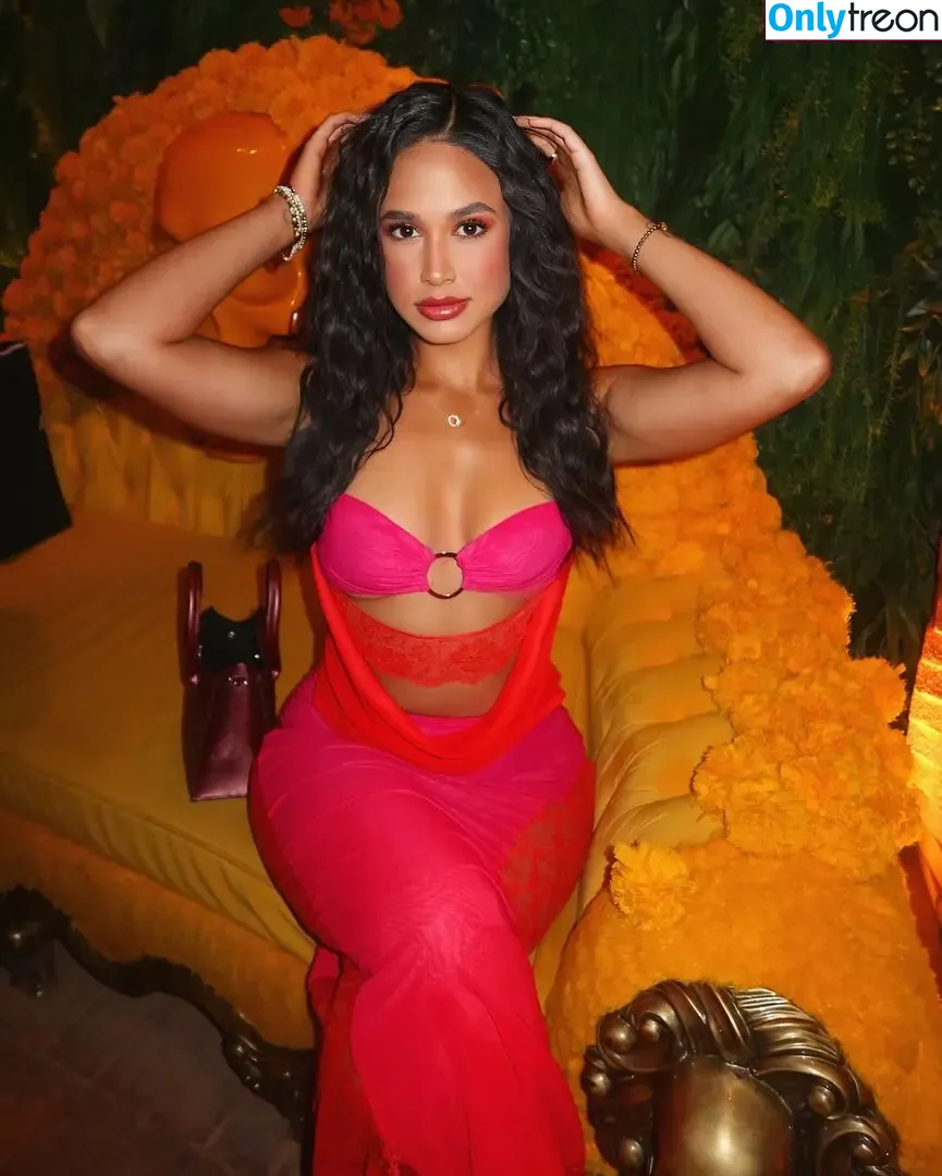 Emily Tosta nude photo #0350 ((Mayans M.C and PartyFive / Dominican Actress / emilytosta)