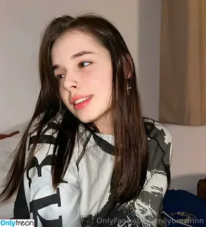 emilybrownnn / emilybrownnnn фото голая #0215