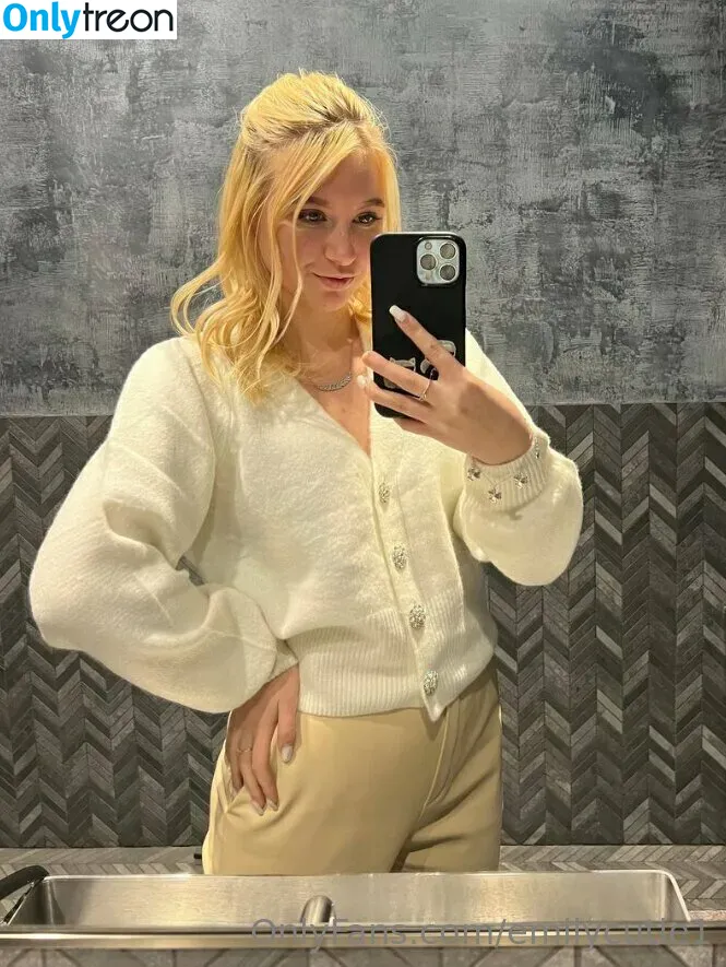 emilycutie1 голая photo #0010 (emilycutie.12)