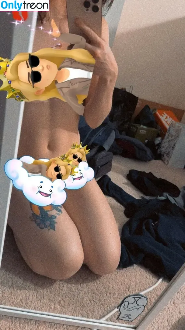 Emilyispro nude photo #0011 (Emma / Emmaontwitch)