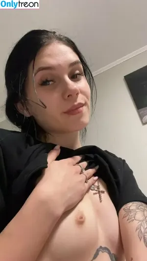 emilypeachez / emilypeachey_ nude photo #0008