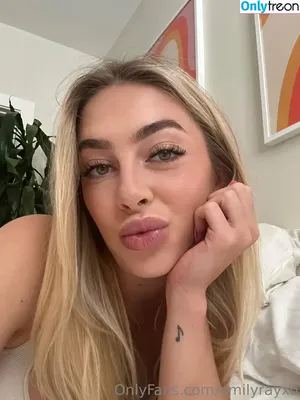 emilyrayxo / emilyray_xo nude photo #0078