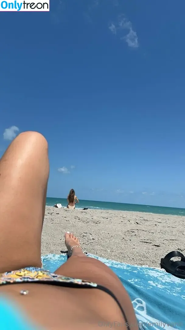 emilyvonn nude photo #0006 (missblacksabbath)