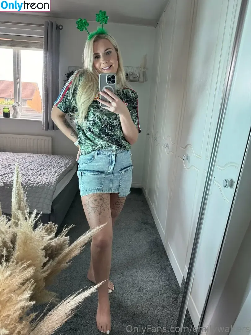 emilywalters nude photo #0012 (emilywalters)