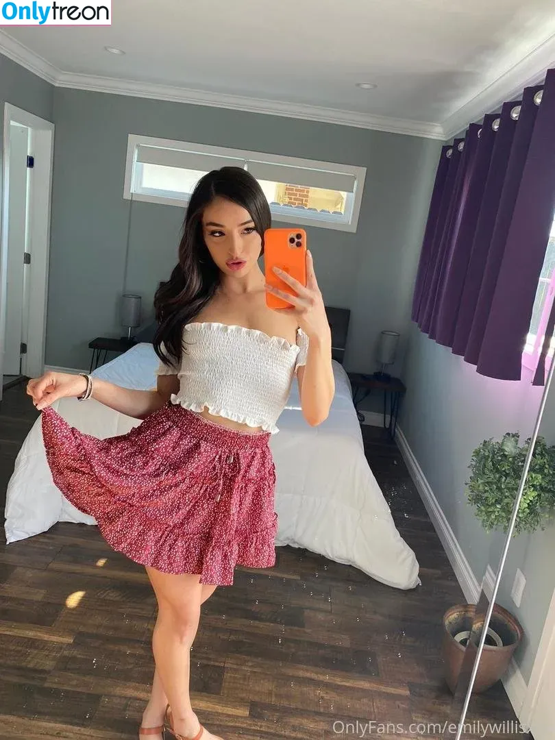 emilywillisxxx голая photo #0028 (emilywillisxx)