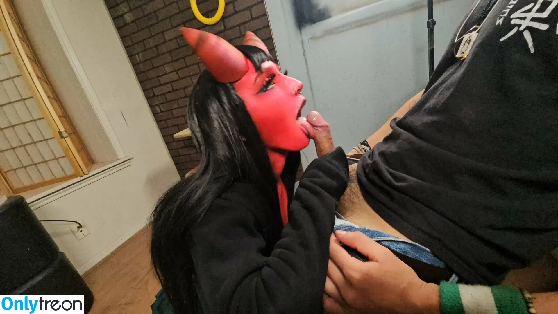 Emilyy Manson nude photo #0040 (spitreligion)