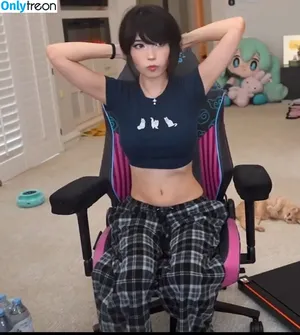 Emiru / emiru.jpg nude photo #3122