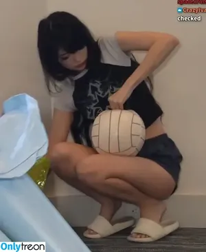 Emiru / emiru.jpg nude photo #3200