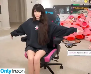 Emiru / emiru.jpg nude photo #3223