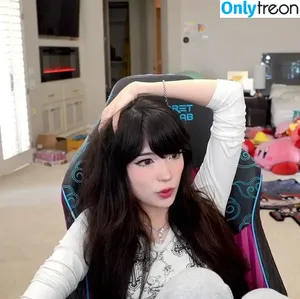 Emiru / emiru.jpg nude photo #3255