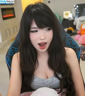 Emiru / emiru.jpg nude photo #3274