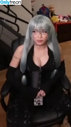 Emiru / emiru.jpg nude photo #3375