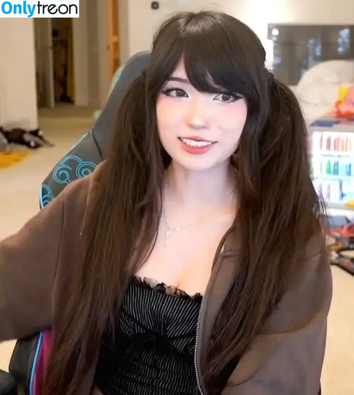 Emiru nude photo #3309 (emiru.jpg)