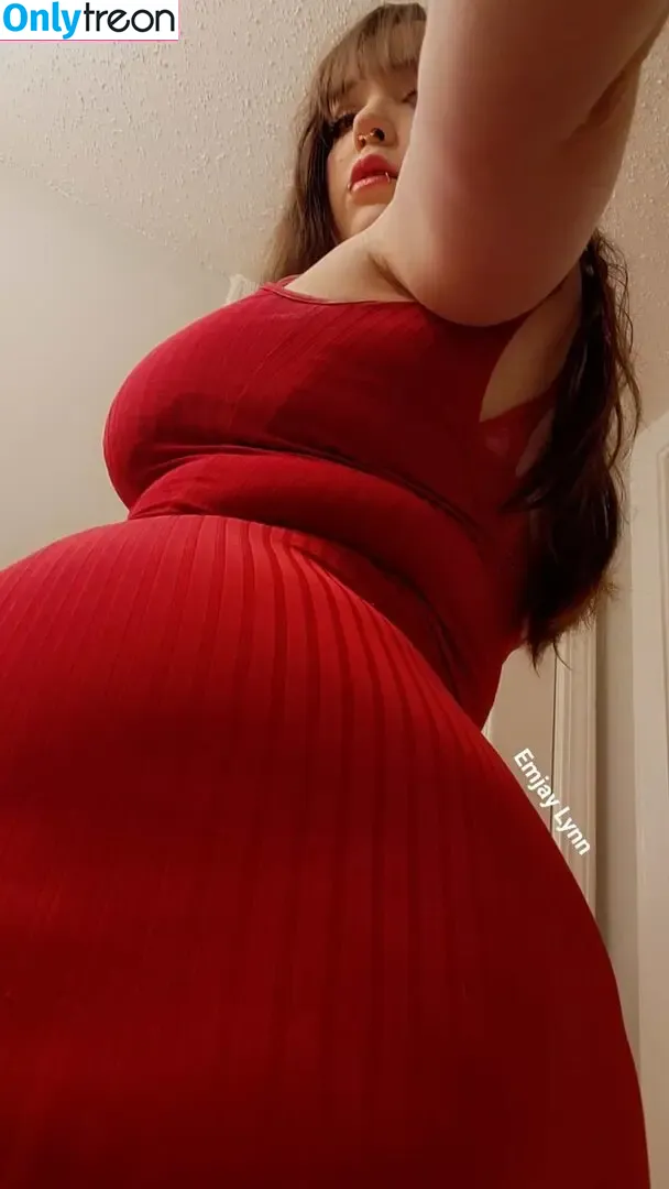 Emjay Lynn nude photo #0054 (PregnantEmjayLynn / emjaybigtiddygf)