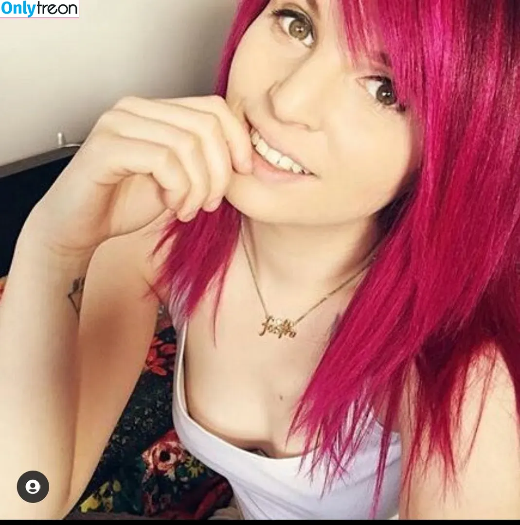 Emma Blackery голая photo #0072 (emmablackery)