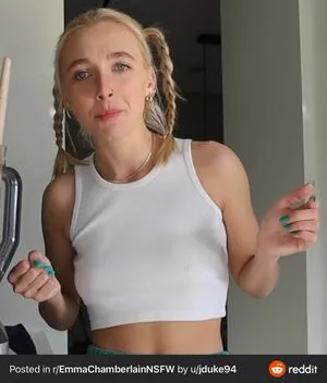 Emma Chamberlain / emmachamberlain / u95012320 фото голая #0092