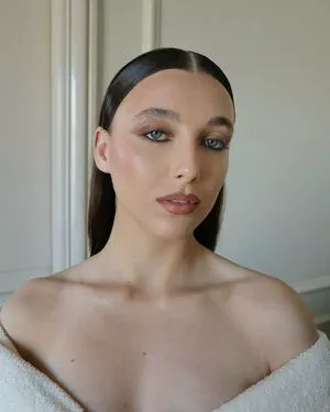 Emma Chamberlain / biancasotelo14 / emmachamberlain фото голая #0280